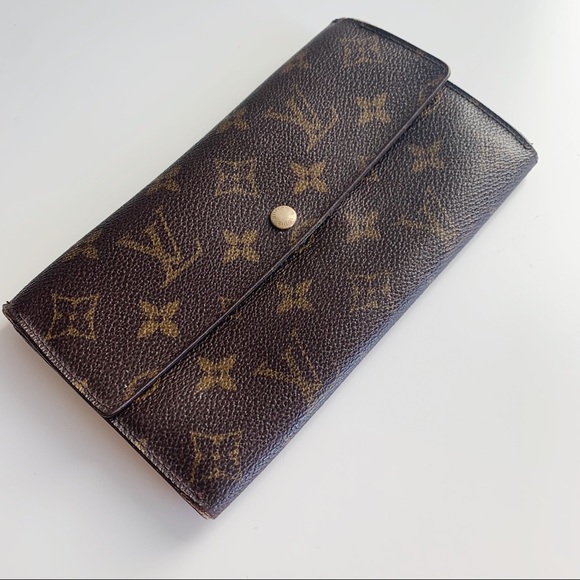 Louis Vuitton Vintage Long Wallet - Picture 7 of 16